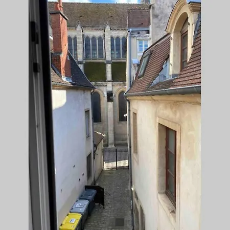 Apartment Les De La Chouette Appt 6 Dijon
